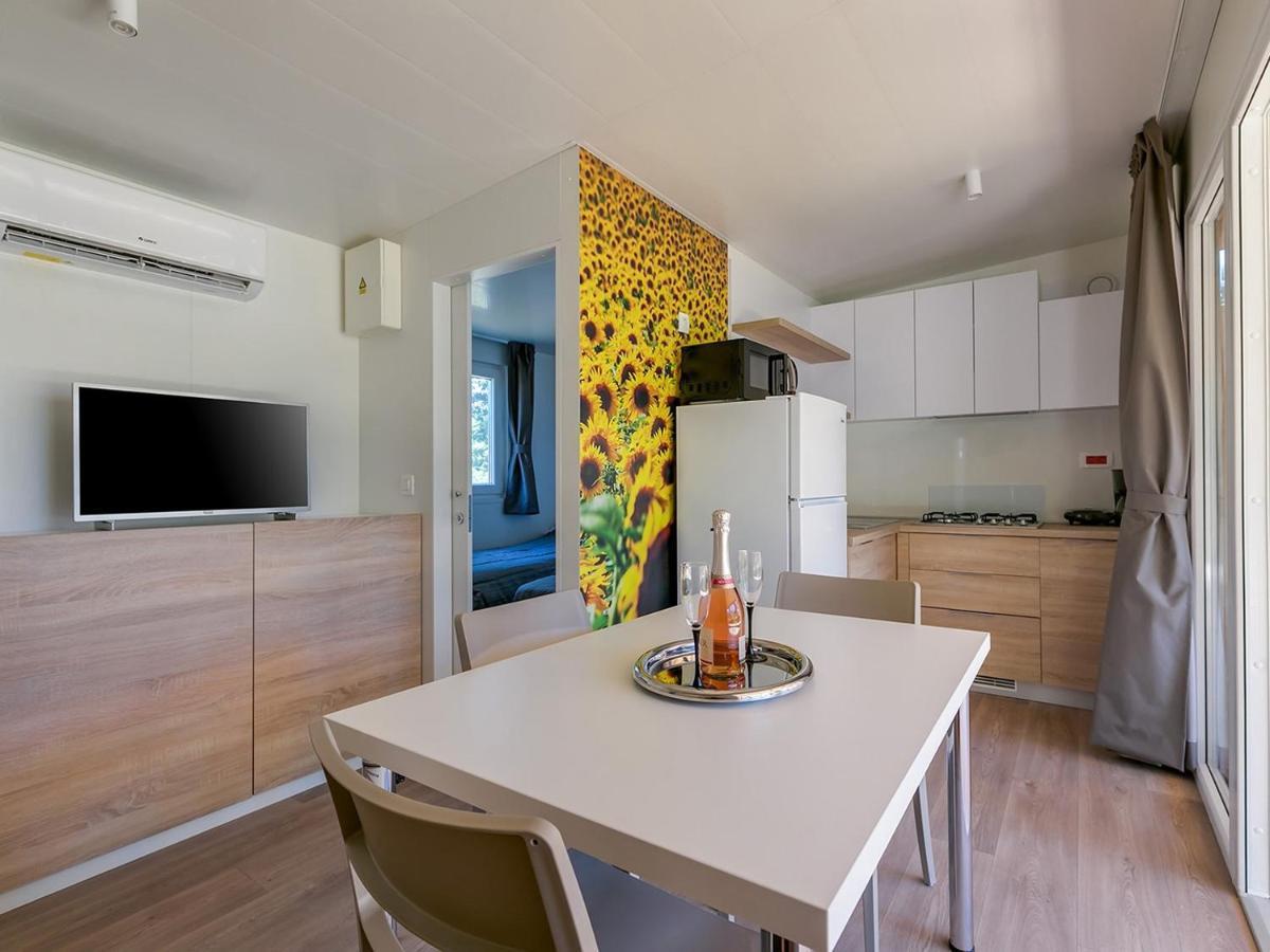 Adriamar Mobile Homes In Camping Park Umag Zewnętrze zdjęcie